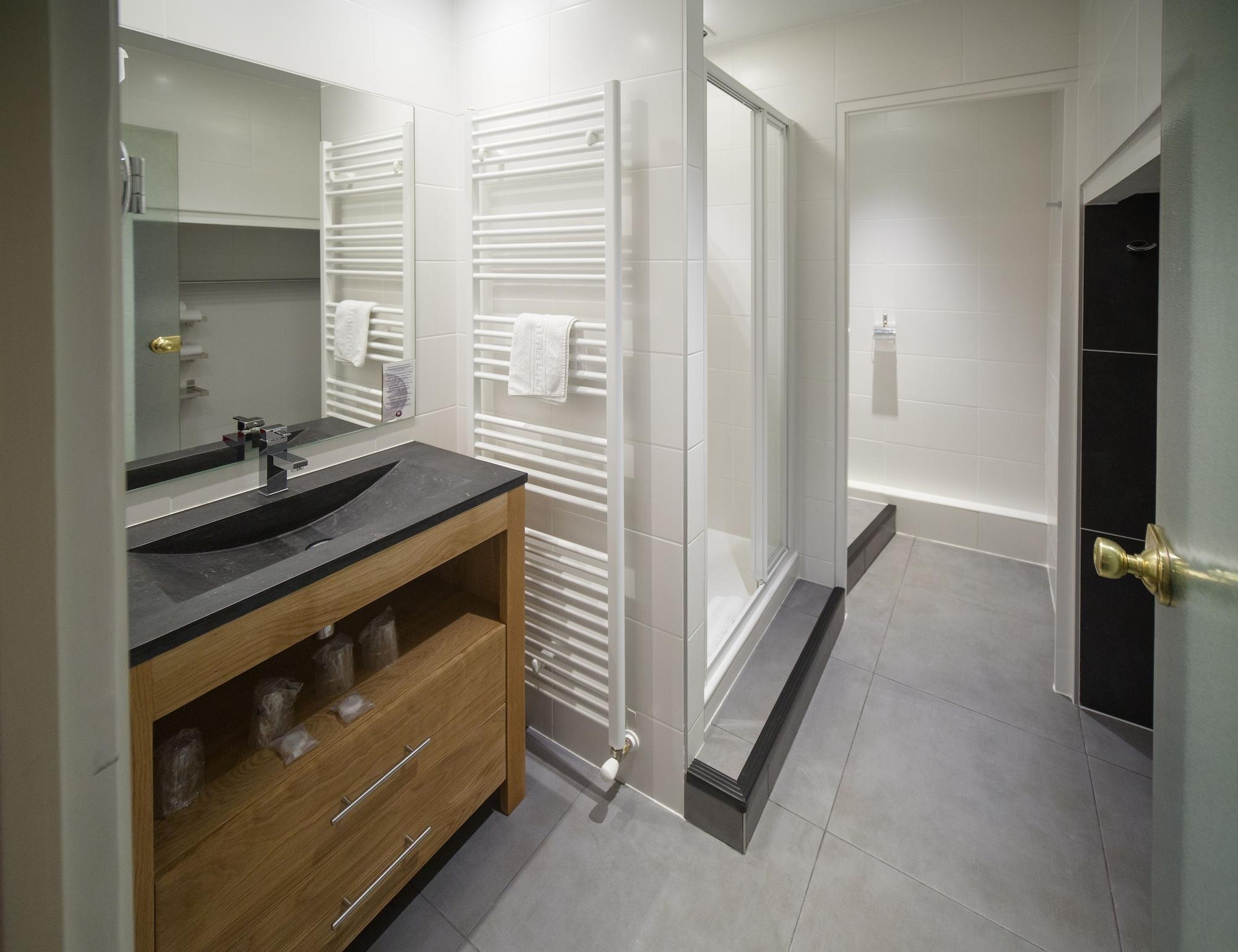 Hotel Des Princes, Chambery Centre Dış mekan fotoğraf