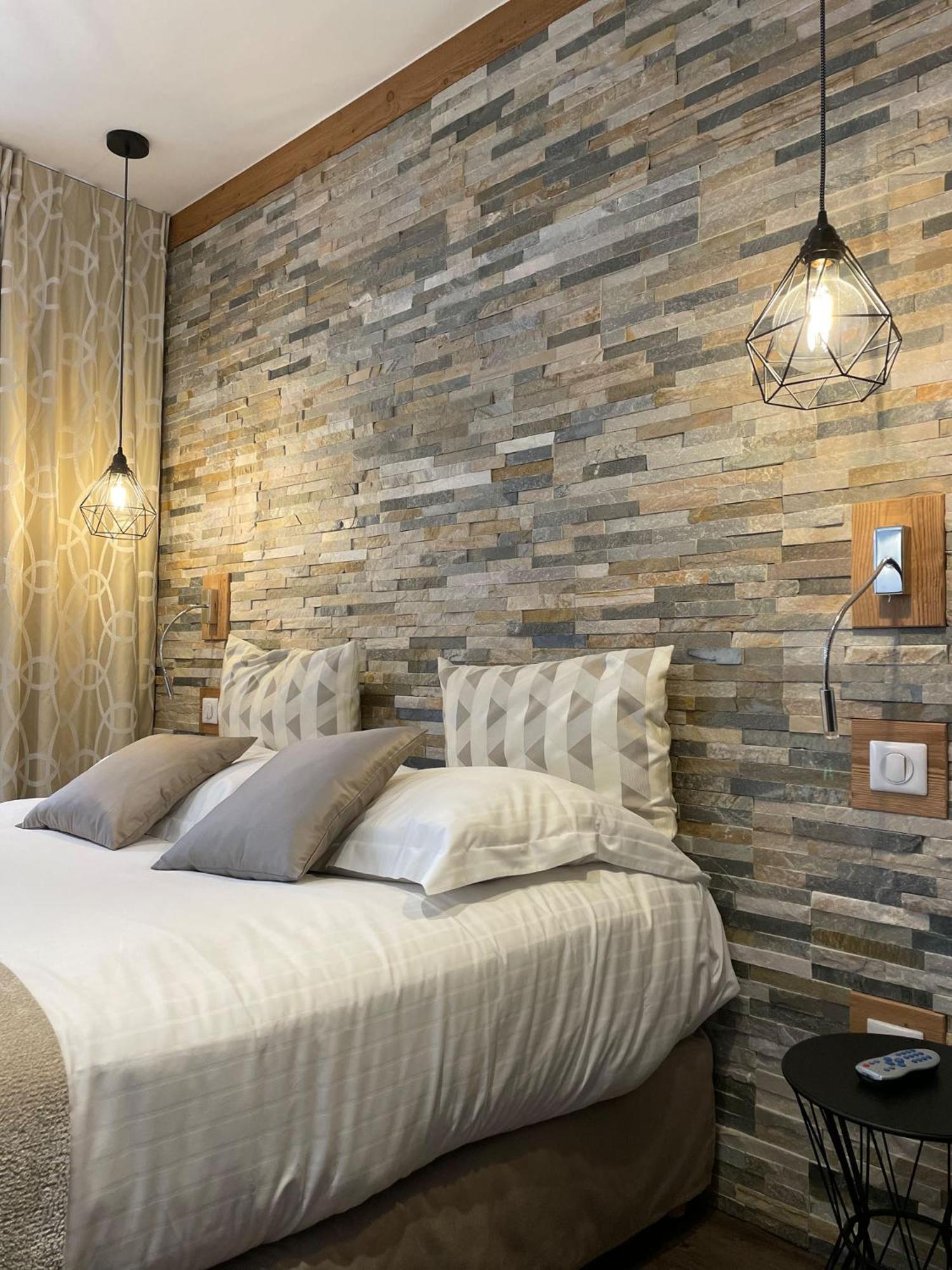Hotel Des Princes, Chambery Centre Dış mekan fotoğraf