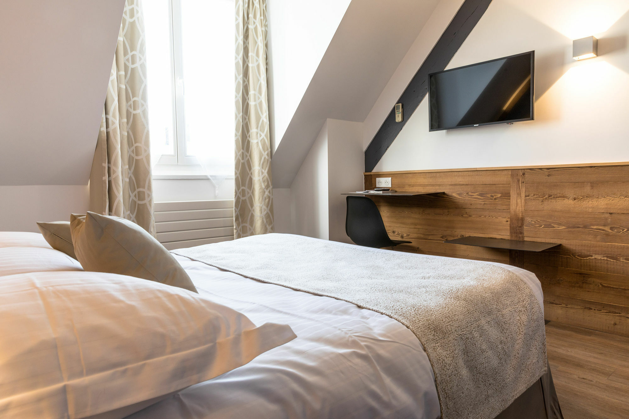 Hotel Des Princes, Chambery Centre Dış mekan fotoğraf