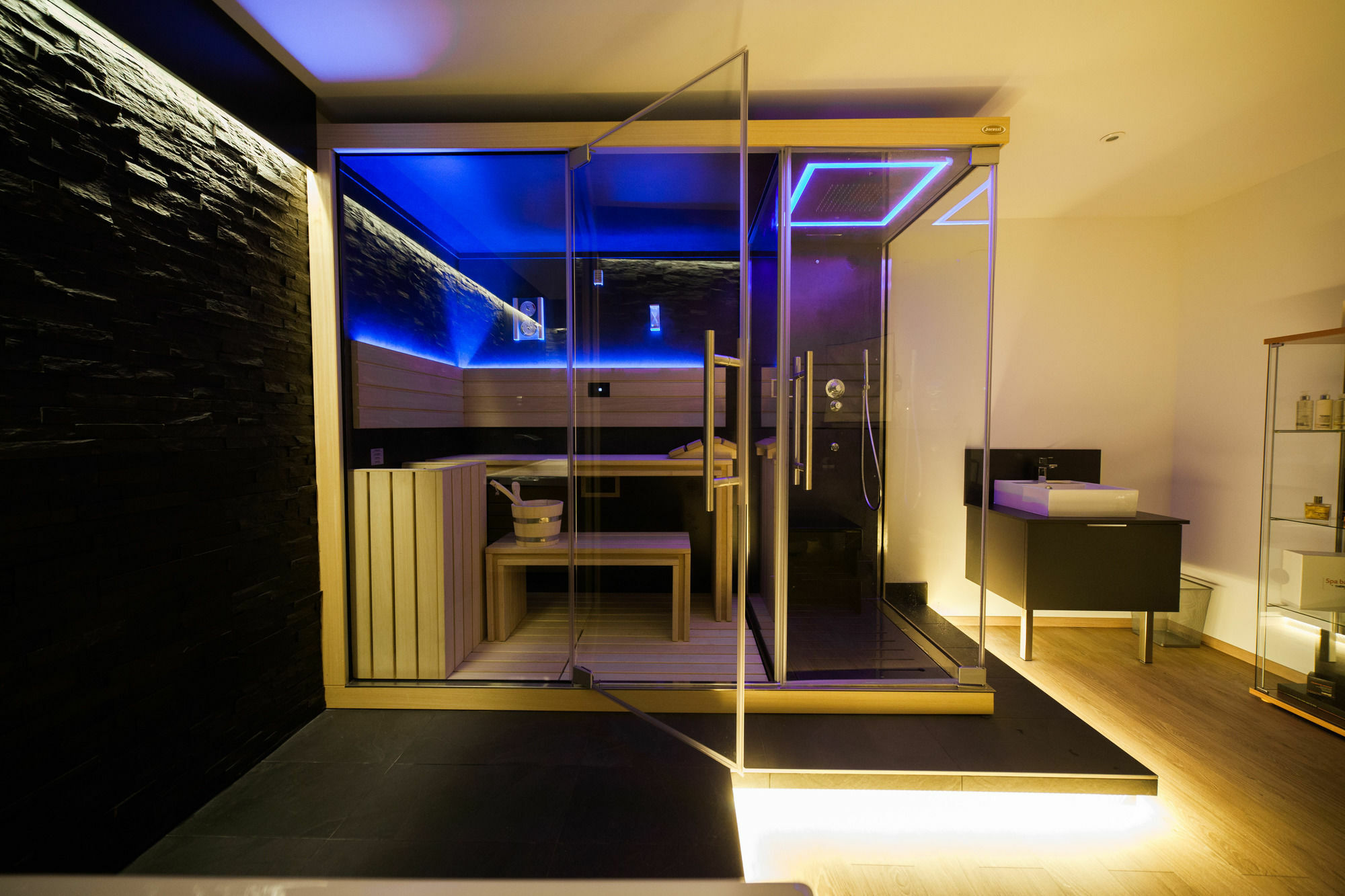 Hotel Des Princes, Chambery Centre Dış mekan fotoğraf